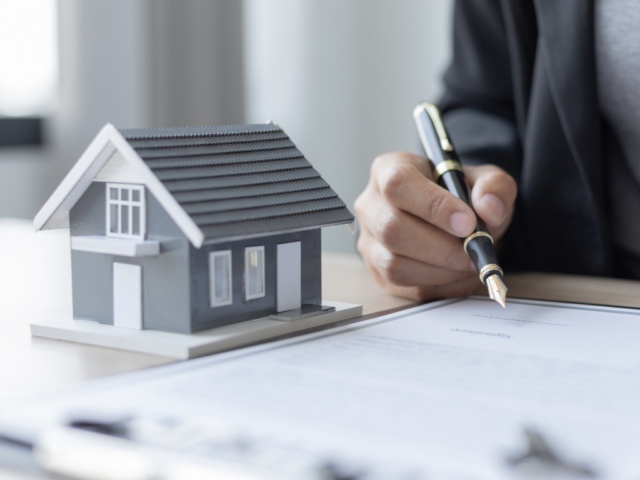 ¿Se puede comprar una vivienda en Ibiza a distancia? Guía para no residentes